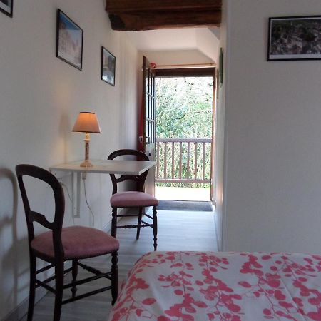Bed and Breakfast Le Moulin De La Planche Cerelles Экстерьер фото