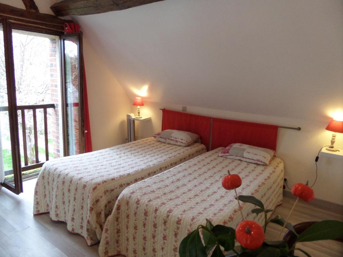 Bed and Breakfast Le Moulin De La Planche Cerelles Экстерьер фото